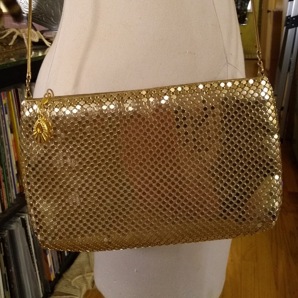 Gold Mesh Handbag - Picture 3 of 8
